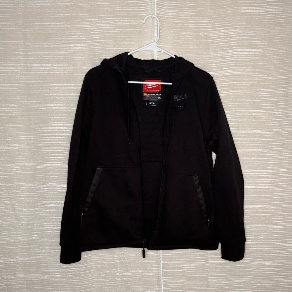 🔴SOLD🔴Milwaukee M12 Heated Hoodie Kit Size M With Battery & Charger